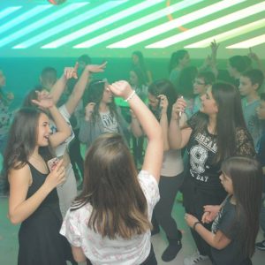 diskoteka-za-tinejdzere-star-club-vozdovac-13 diskoteka-za-tinejdzere-star-club-vozdovac-13