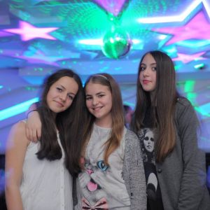 diskoteka-za-tinejdzere-star-club-vozdovac-27 diskoteka-za-tinejdzere-star-club-vozdovac-27