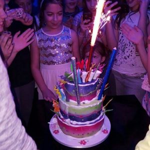 diskoteka-za-tinejdzere-star-club-vozdovac-38 diskoteka-za-tinejdzere-star-club-vozdovac-38