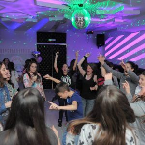 diskoteka-za-tinejdzere-star-club-vozdovac-4 diskoteka-za-tinejdzere-star-club-vozdovac-4