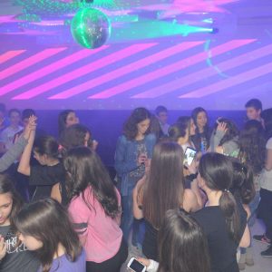 diskoteka-za-tinejdzere-star-club-vozdovac-45 diskoteka-za-tinejdzere-star-club-vozdovac-45